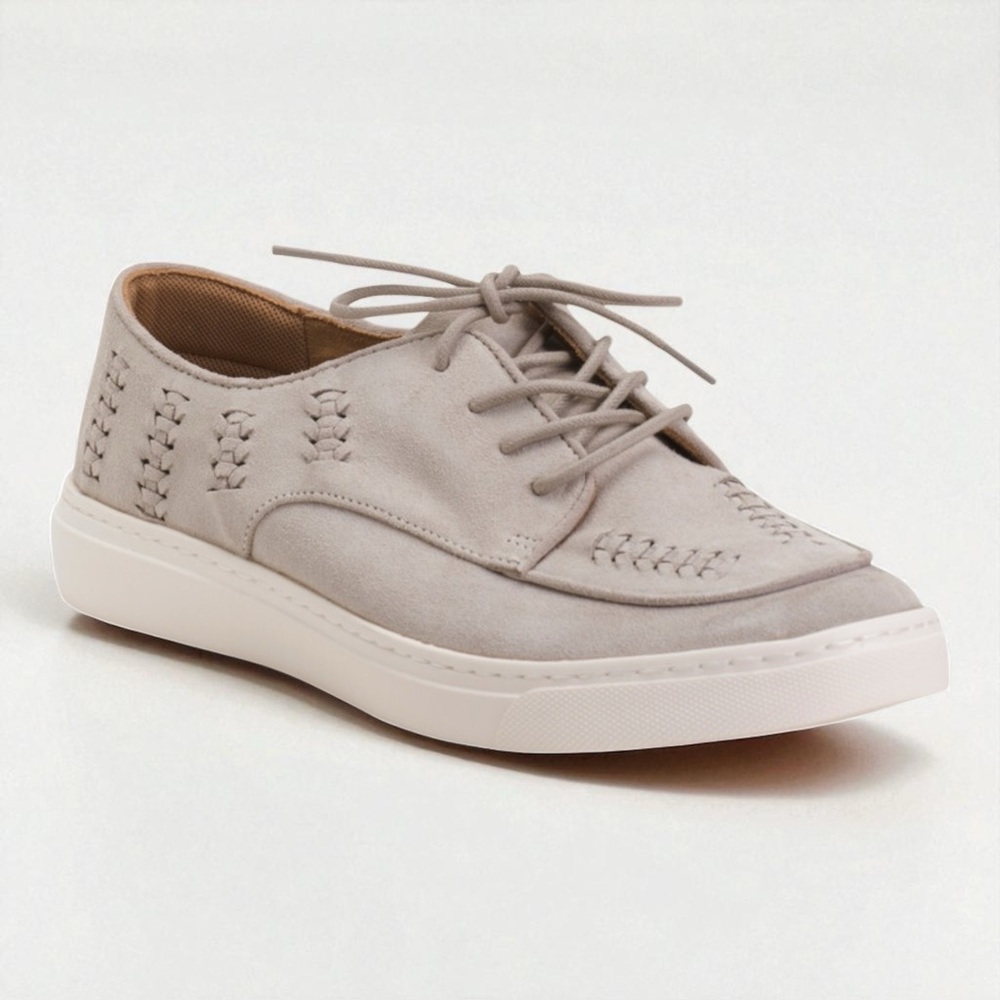 COMFORTIVA Thayer Apron Toe Leather Sneaker In Natural NEW